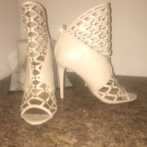 Cream/tan BEBE studded heeled ankle boots